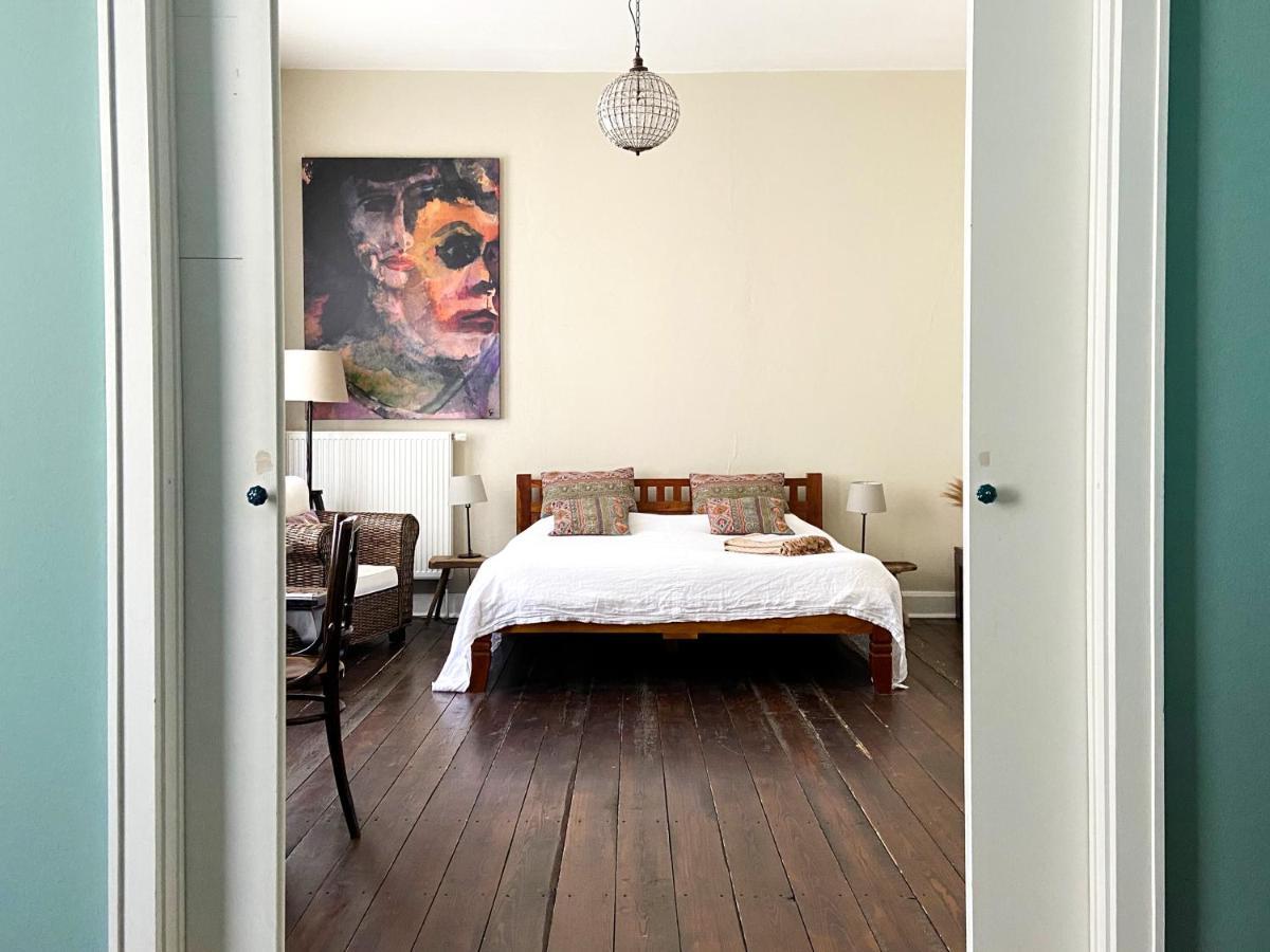 Liegen;Schaft Guesthouse Oestrich-Winkel Kültér fotó