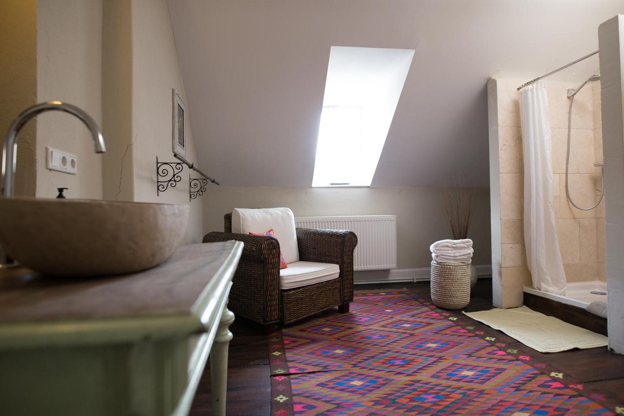 Liegen;Schaft Guesthouse Oestrich-Winkel Szoba fotó